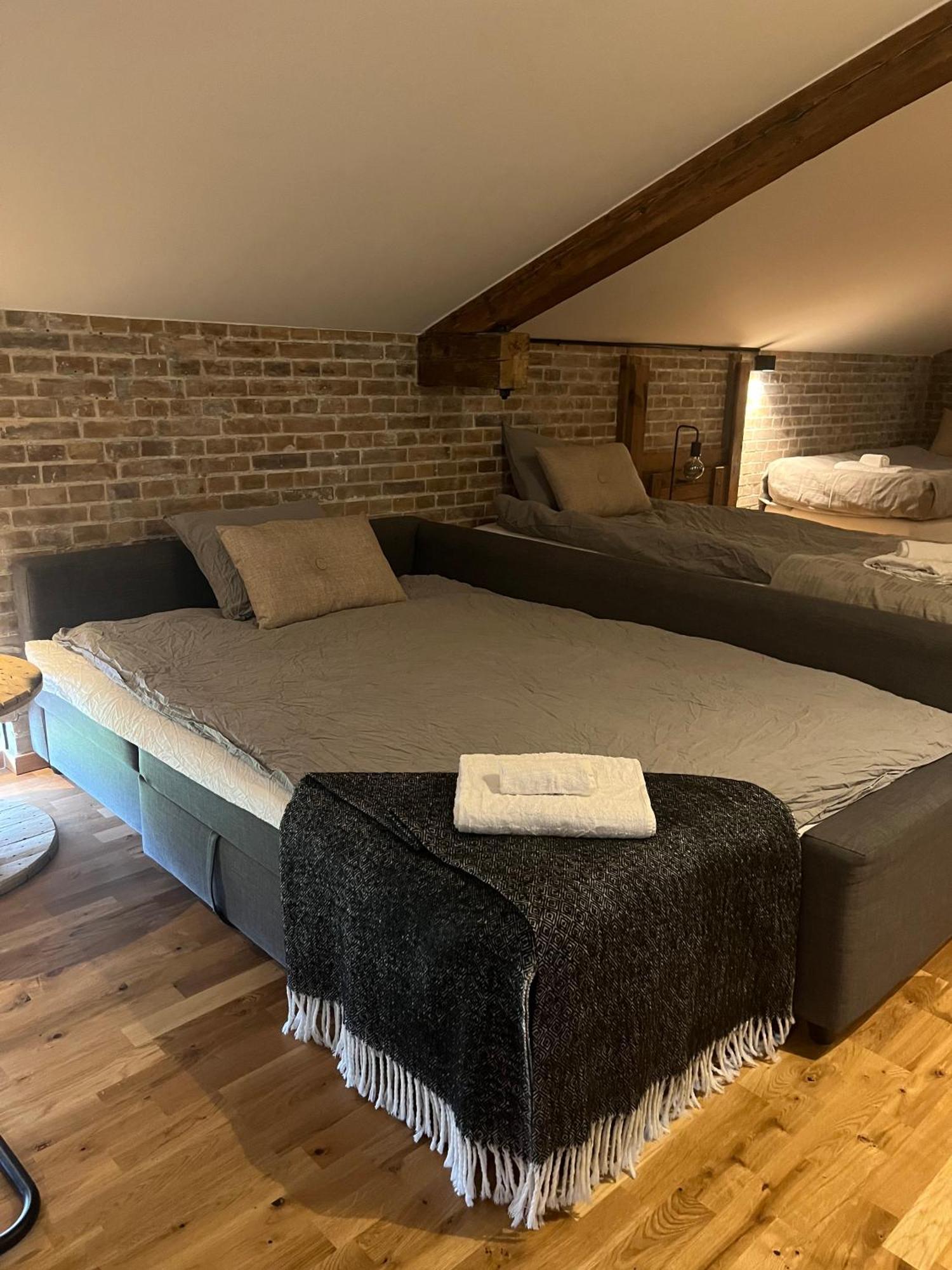 Spirit Bed & Breakfast Ekeby  Extérieur photo